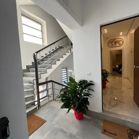 Antico Vicolo Bed & Breakfast 4*