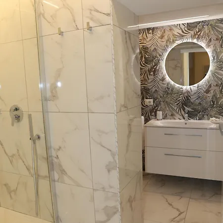 Bed & Breakfast Antico Vicolo 4*