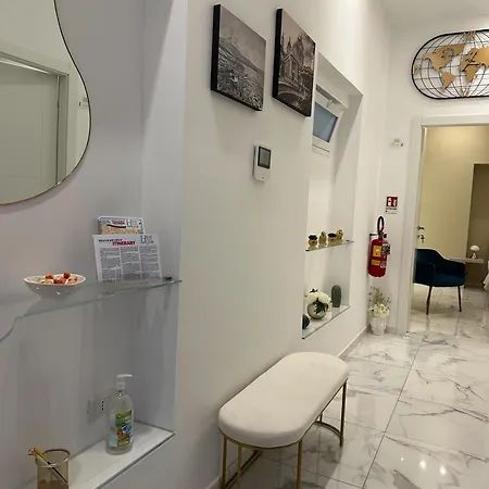 Antico Vicolo Bed & Breakfast 4*